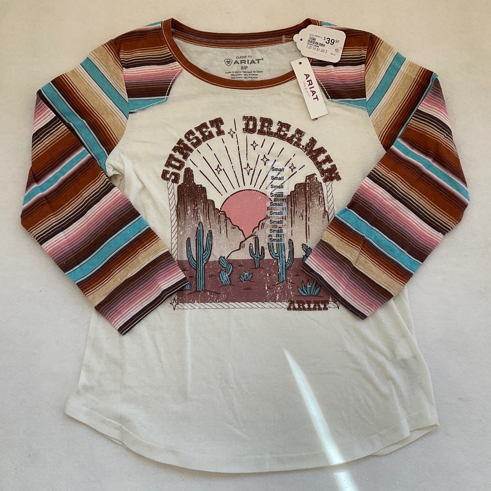ARIAT WOMENS GRAPHIC WESTERN COWGIRL SUNSET DREAMS MULTICOLORED SIZE SMALL NWT